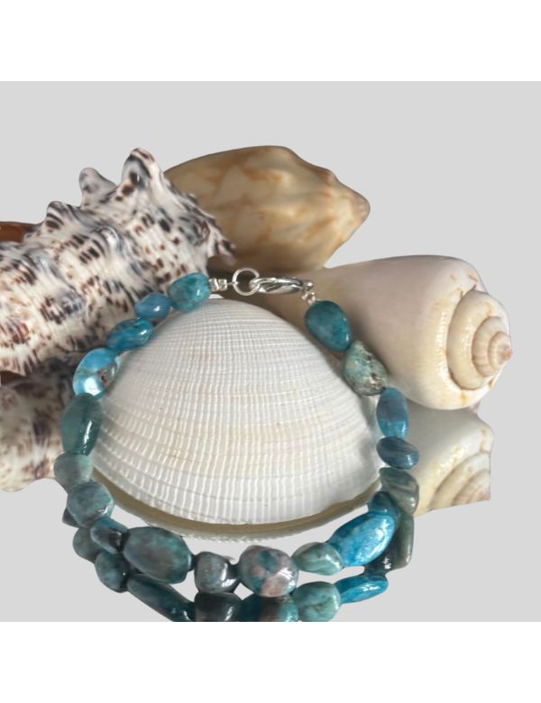 handmade armbandje met apatiet kralen