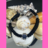 paracord dames armband met pootje met blauwe kristallen