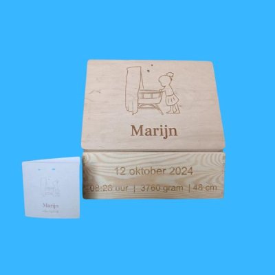 Geboorte  kistje 30x40x14